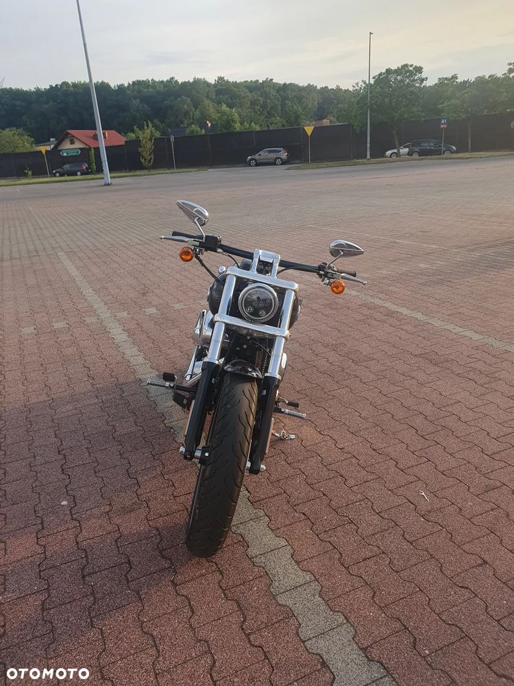 Harley-Davidson Softail Breakout - 6