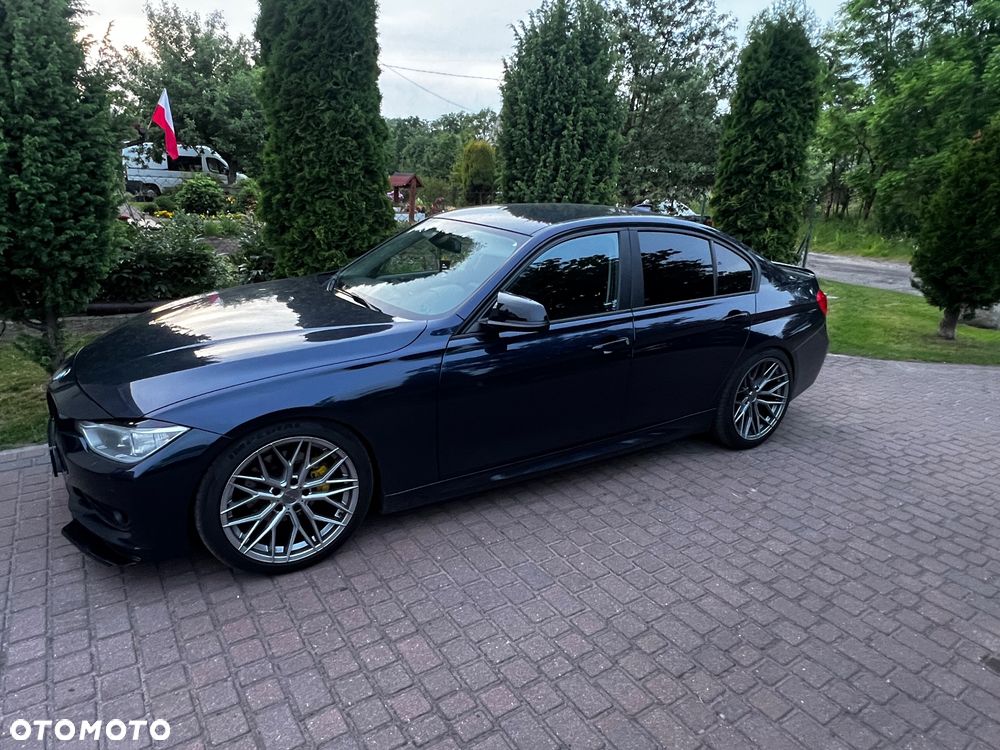 BMW Seria 3 320d - 6