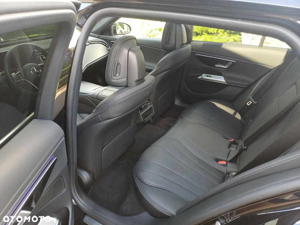Mercedes-Benz Klasa E 300 de PHEV 4-Matic Avantgarde 9G-Tronic - 7
