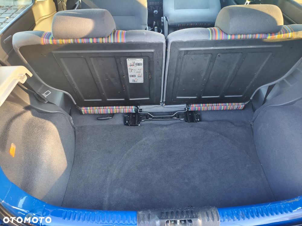 Volkswagen Fox 1.2 - 8