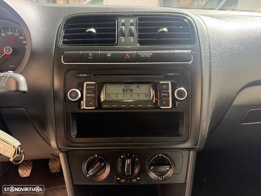 VW Polo 1.2 Confortline - 14