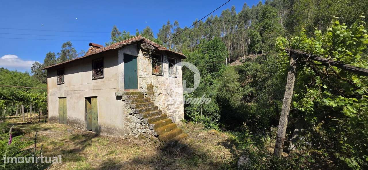 Moradia para Restauro  + ruína com Vistas para o Rio Ferreira em Lo... - Grande imagem: 2/23