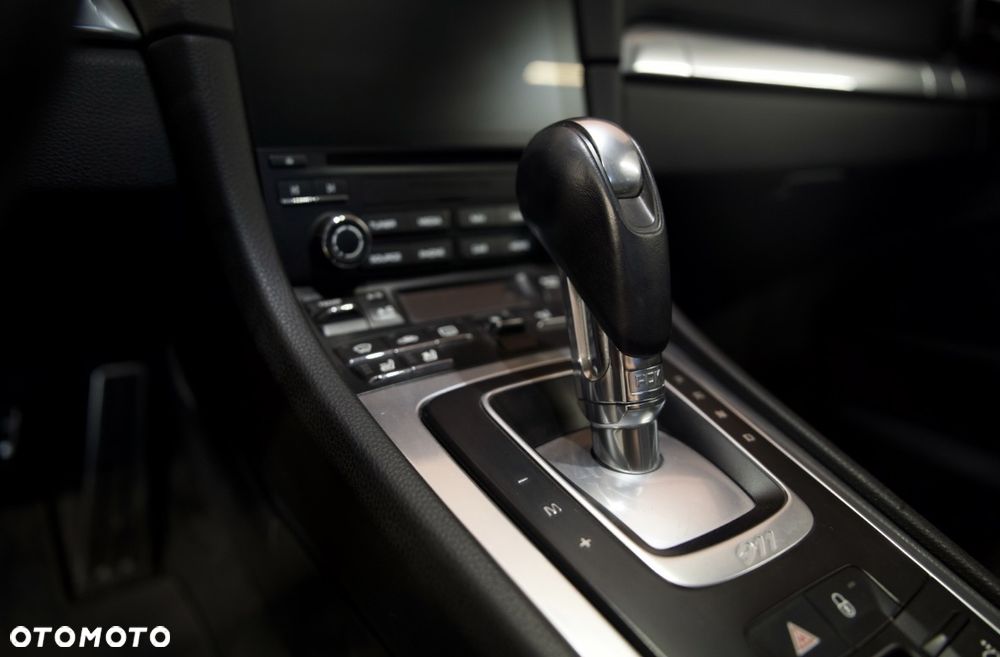 Porsche 911 - 34