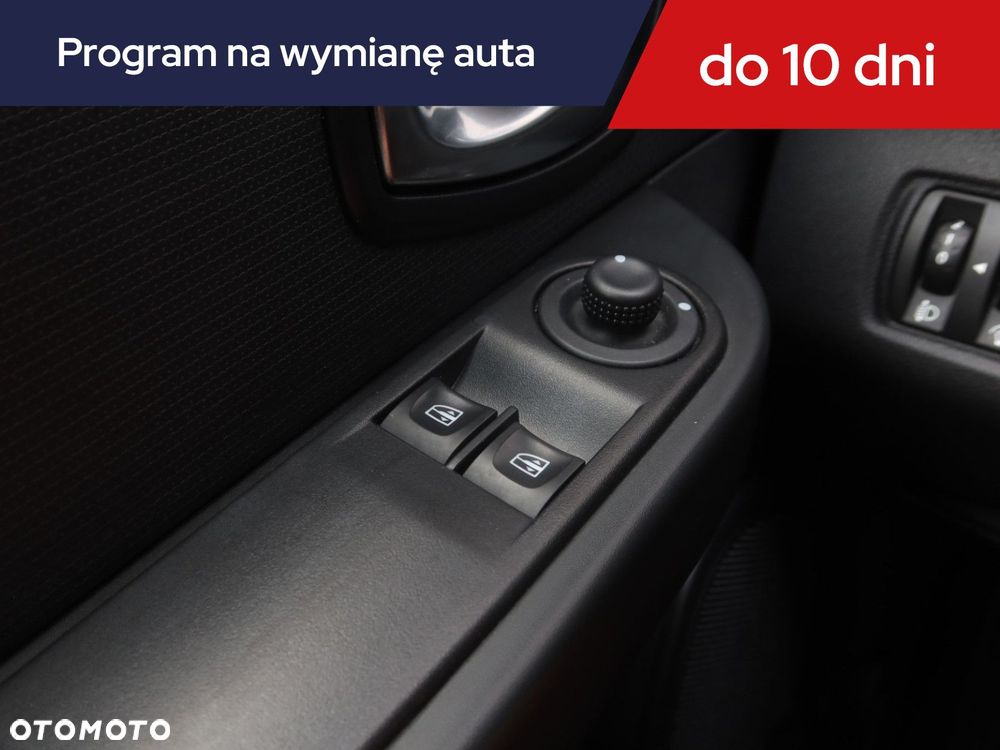 Renault Clio - 18
