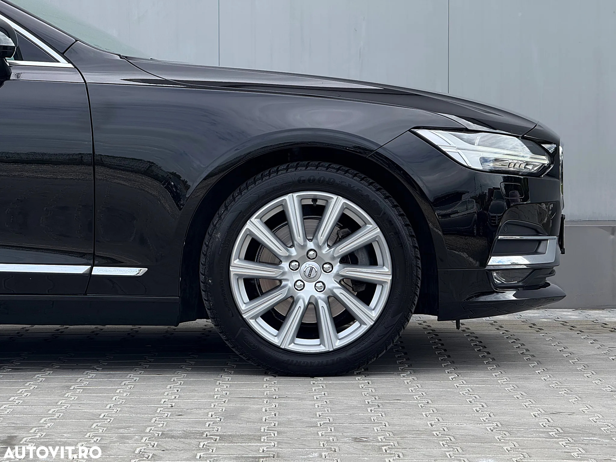 Volvo S90 D4 Geartronic Inscription - 11