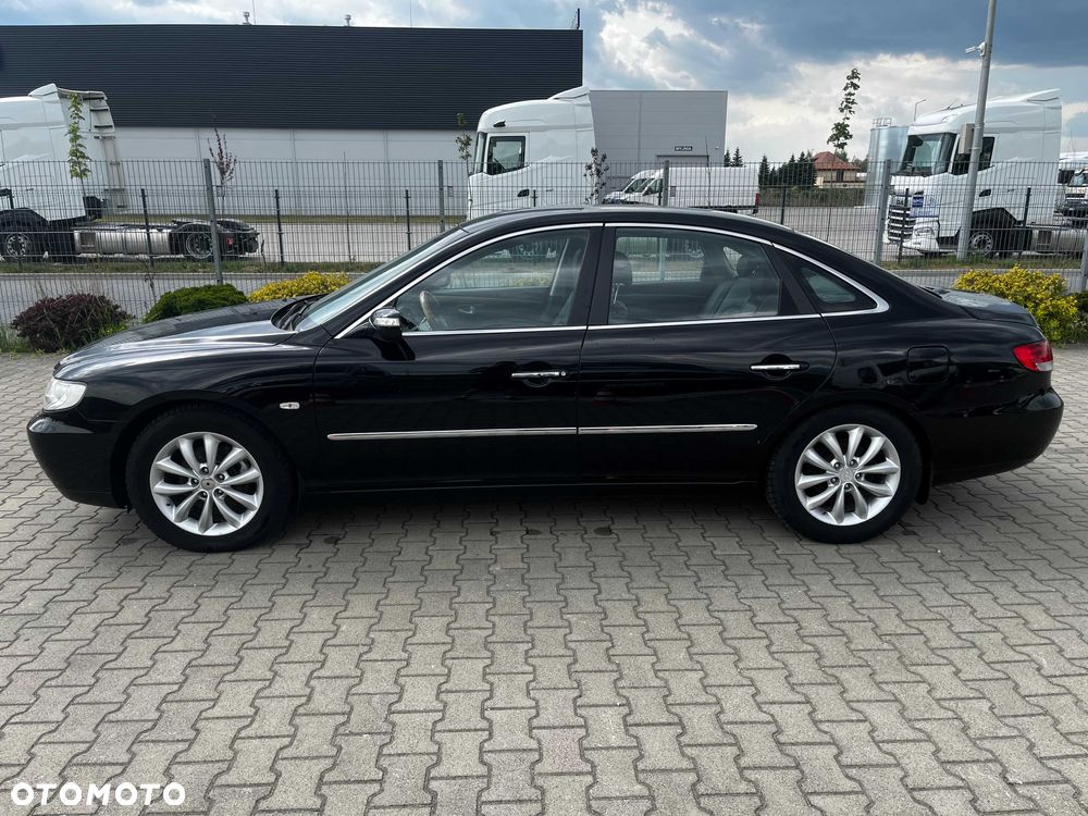 Hyundai Grandeur - 1