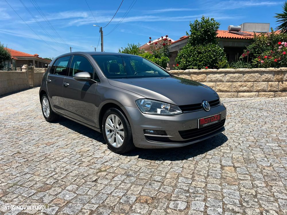VW Golf 1.6 TDi Confortline DSG - 8