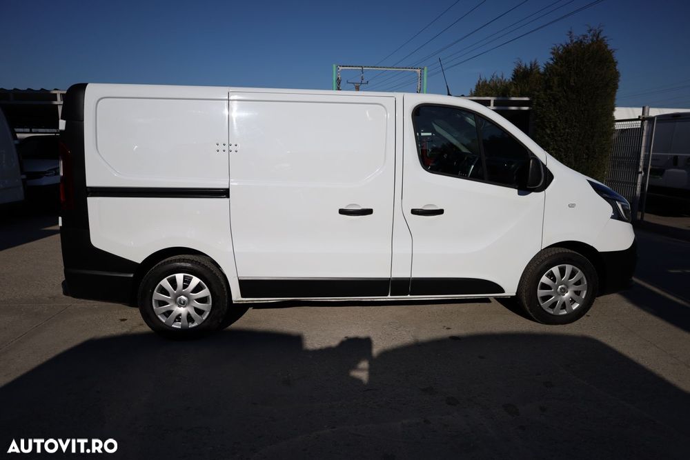 Renault Trafic - 8