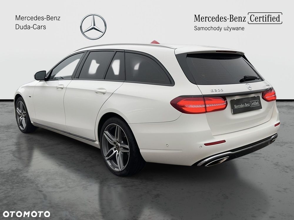 Mercedes-Benz Klasa E 200 4-Matic 9G-TRONIC - 8