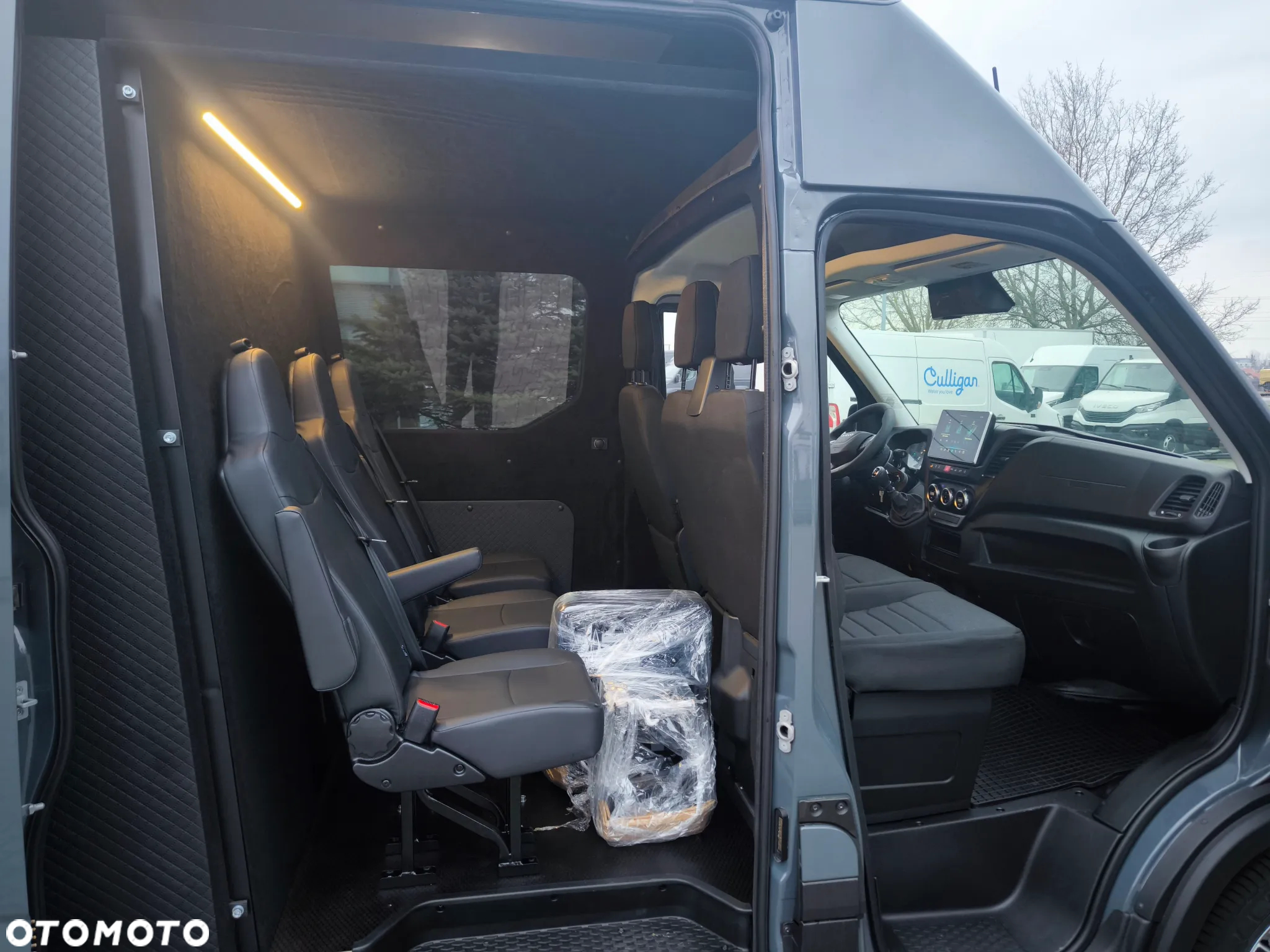 Iveco Daily FURGON L4H3 brygadowy 7 miejsowy - 9