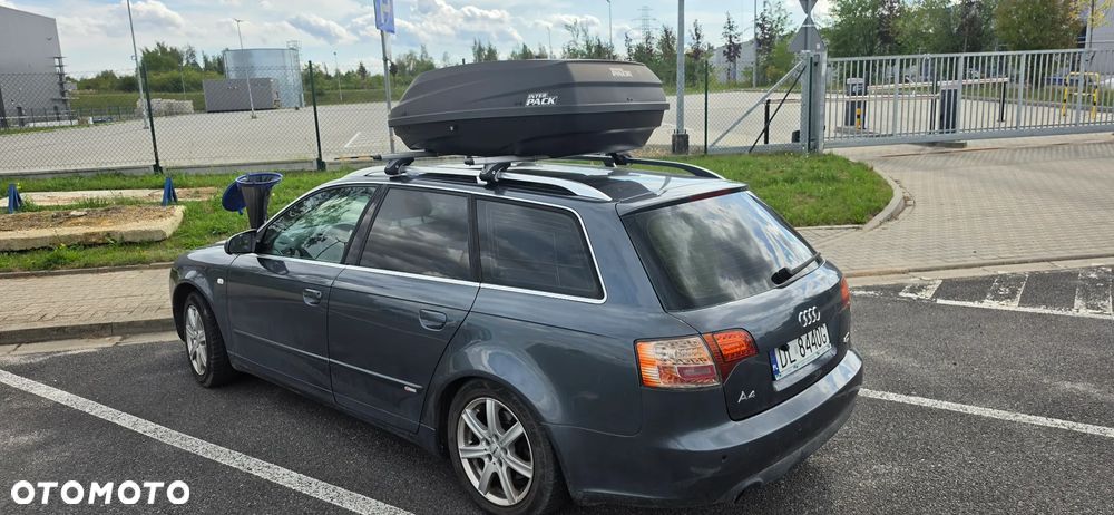 Audi A4 Avant - 1