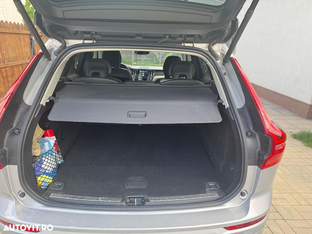 Volvo XC 60 Recharge T6 Twin Engine eAWD Inscription Expression - 9