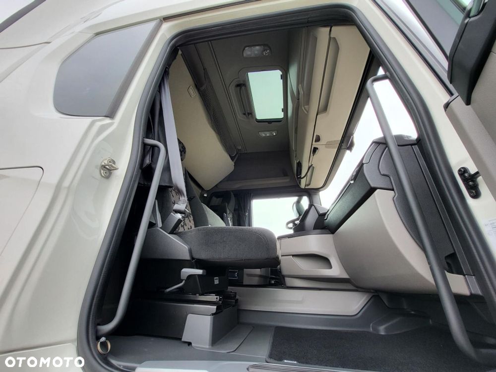 Scania R 460 A4x2NA Standard - 13