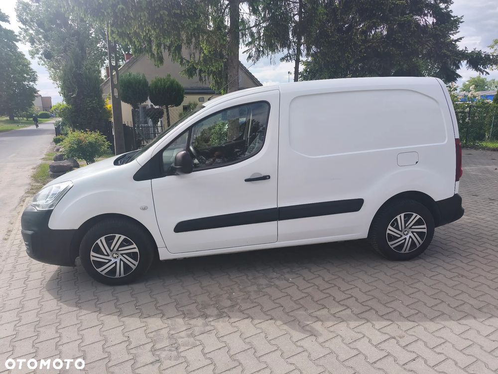 Peugeot Partner - 11