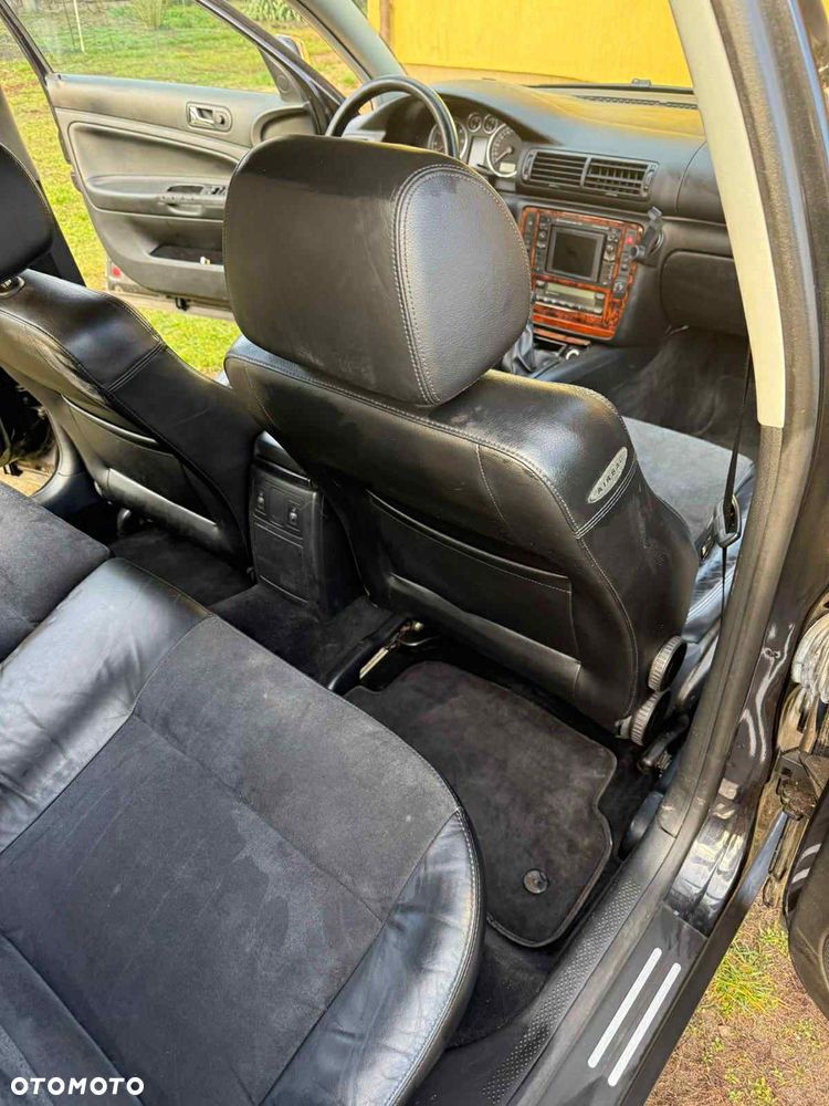 Volkswagen Passat 2.0 Highline - 17