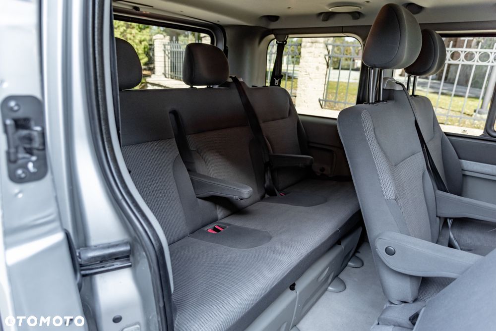 Opel Vivaro - 29