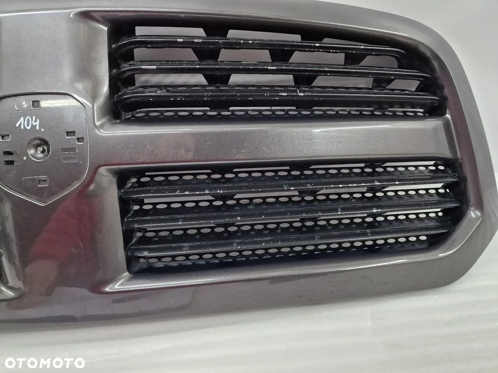 DODGE RAM 1500 12-18 ATRAPA / GRILL PRZEDNI , NR 13DSAC0010 / 13DSAC0010B  NR AUKCJI GL104 - 7