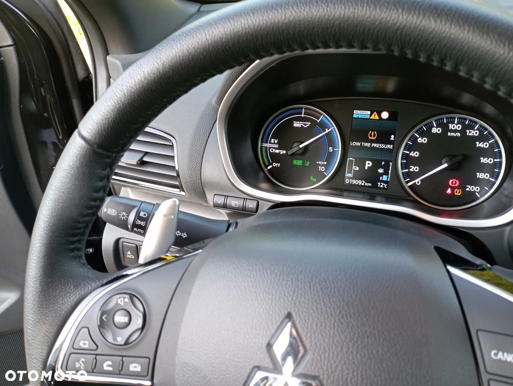 Mitsubishi Eclipse Cross 2.4 PHEV Instyle Plus - 12