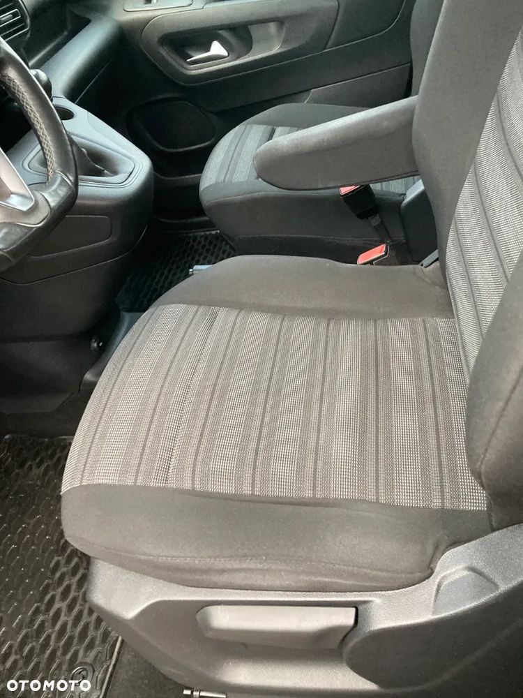 Opel Combo 1.2 Turbo Elite S&S - 13