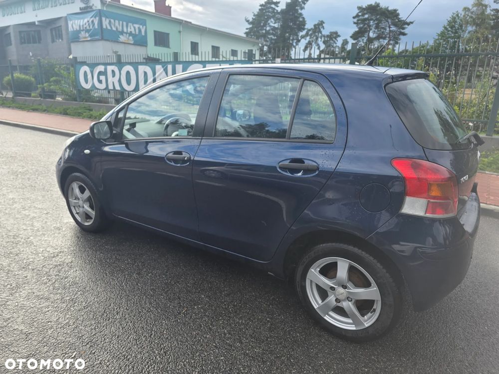 Toyota Yaris 1.4 D-4D Luna A/C - 5