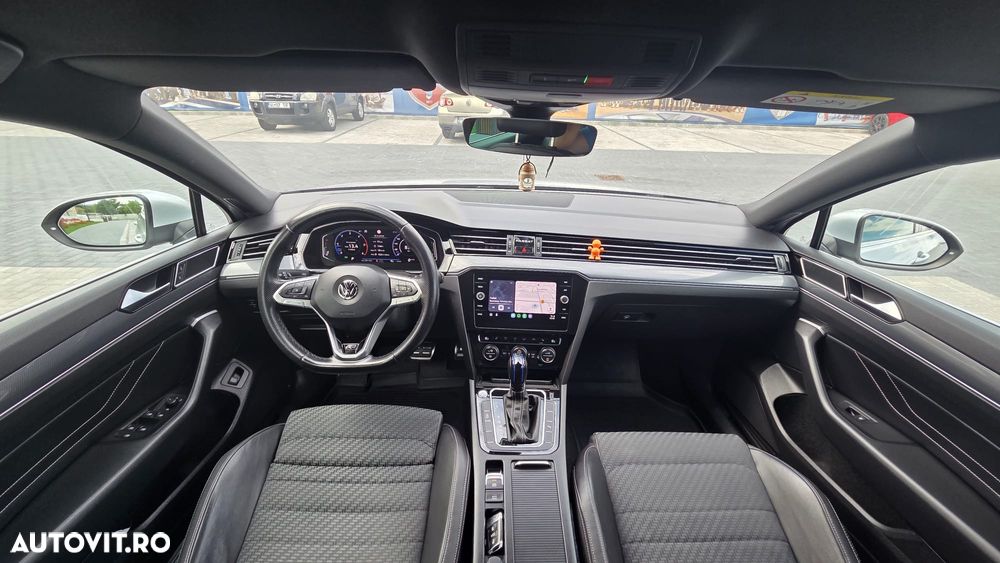 Volkswagen Passat 2.0 TDI DSG R Executive - 9