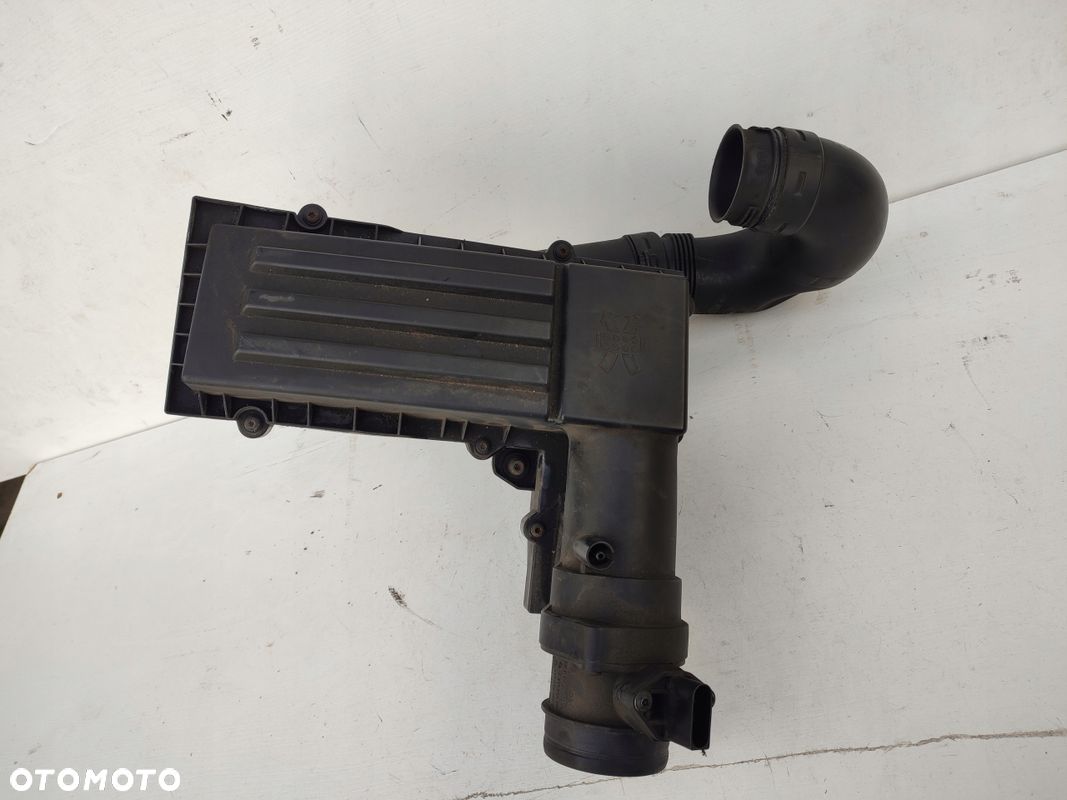Obudowa filtra powietrza dolot przepływomierz VW PASSAT B6 1.9TDI - 1