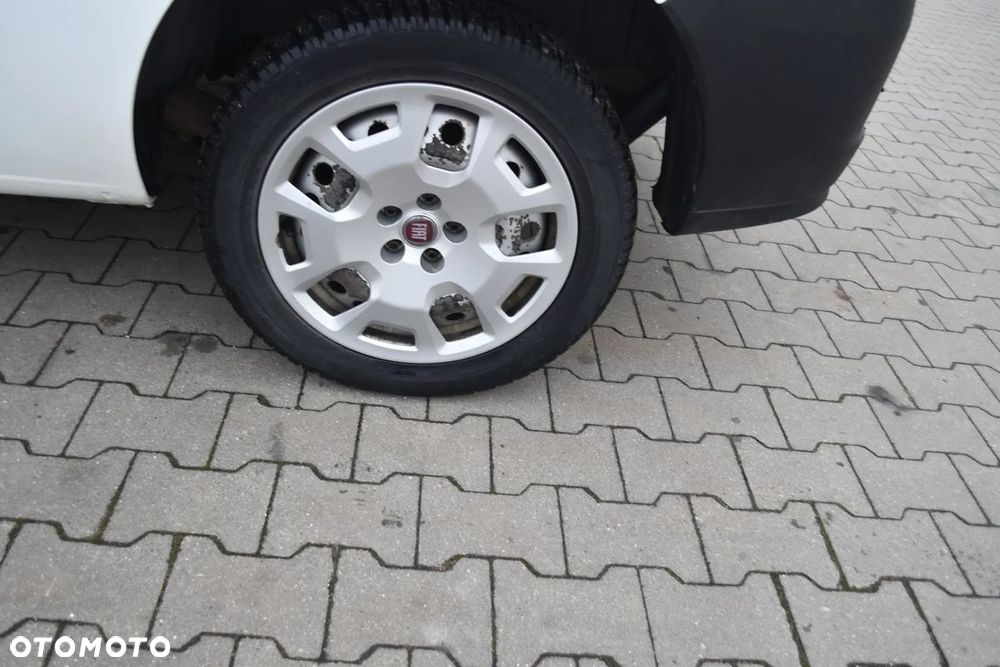 Fiat Doblo - 12