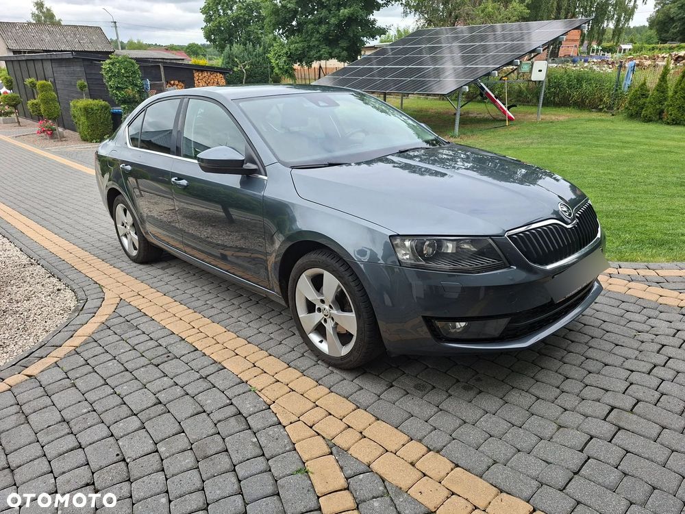 Skoda Octavia 1.6 TDI (Green tec) DSG Style - 1