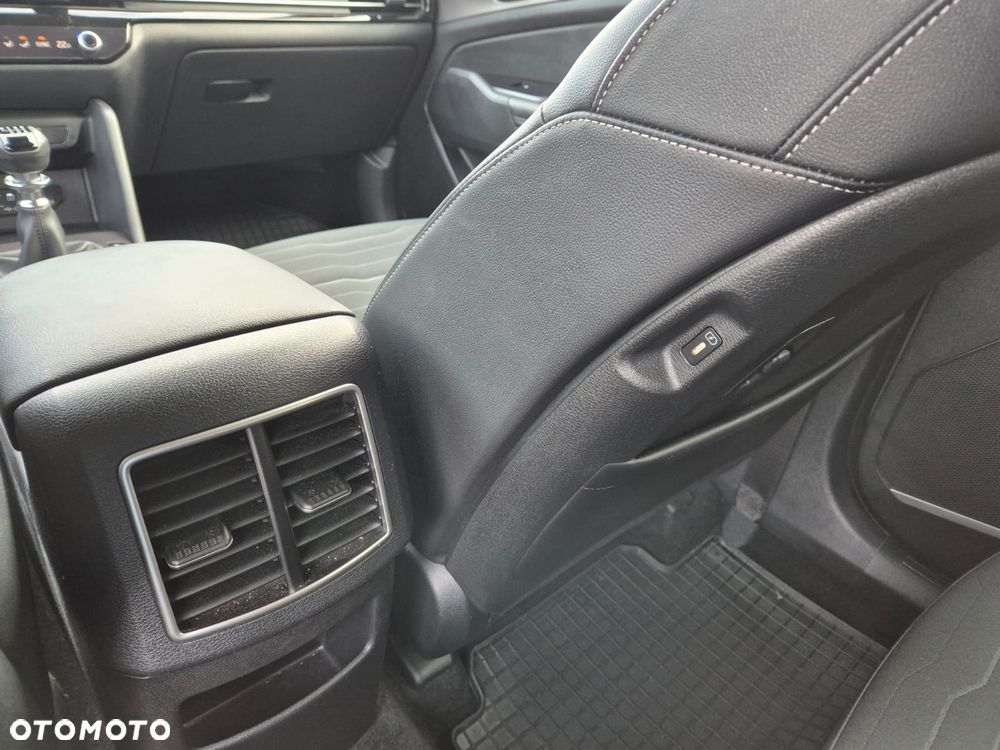 Kia Sportage 1.6 T-GDI L 2WD - 21