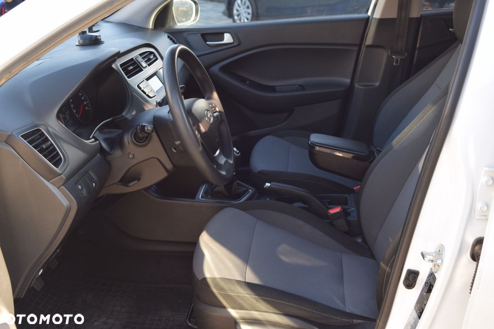 Hyundai i20 1.0 T-GDi Classic Plus - 9