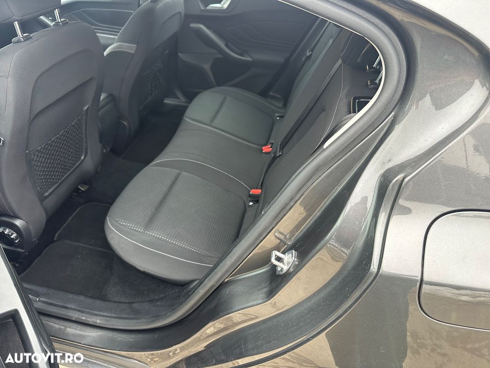 Ford Focus 1.5 EcoBlue Titanium Business - 6