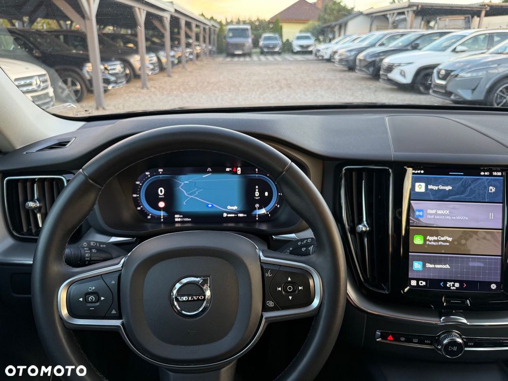Volvo XC 60 B4 D Geartronic Momentum Pro - 19