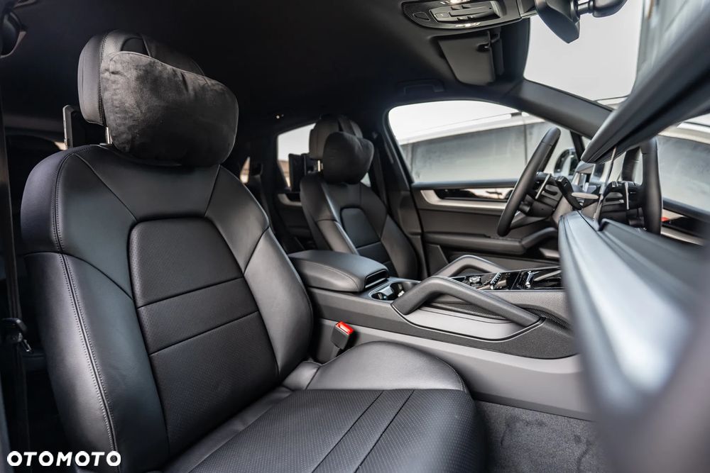 Porsche Cayenne E-Hybrid Tiptronic S - 38