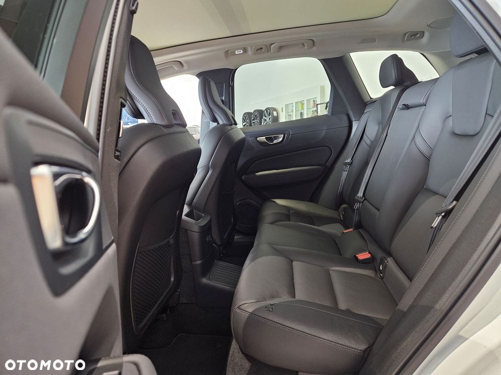 Volvo XC 60 - 34