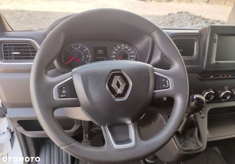 Renault Master - 24