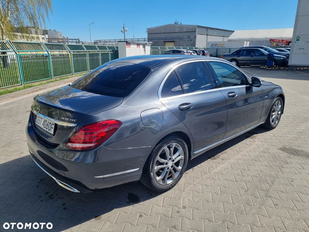Mercedes-Benz Klasa C 180 (BlueTEC) d Avantgarde - 2