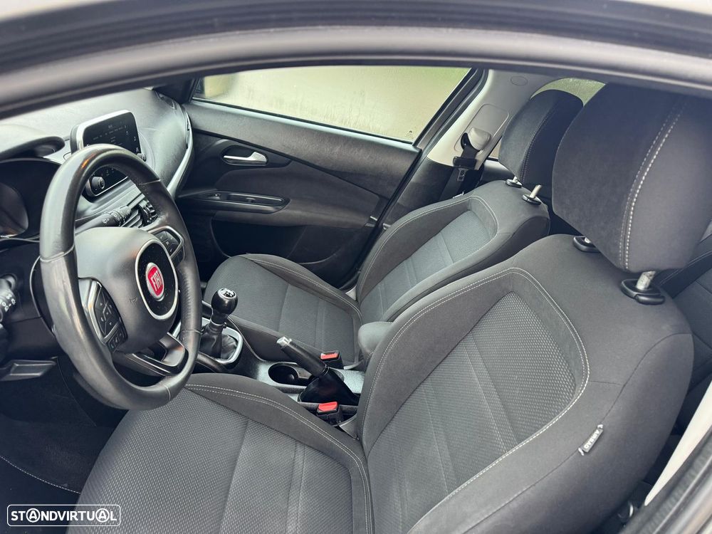 Fiat Tipo Station Wagon 1.3 M-Jet Lounge - 10