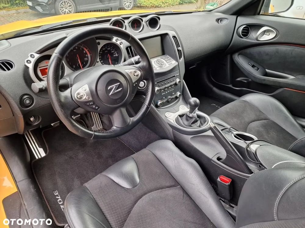 Nissan 370 Z Pack - 8