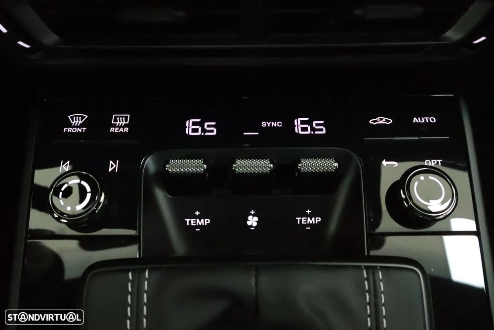 Porsche 911 (992) GT3 PDK - 30