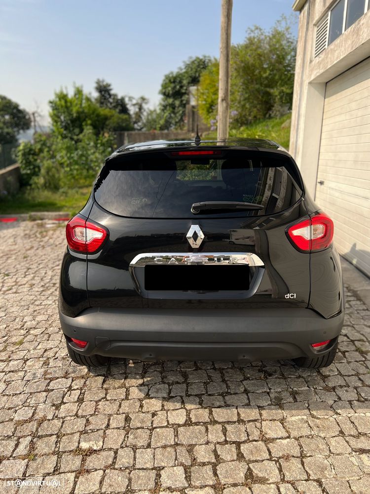 Renault Captur 1.5 dCi Exclusive - 6