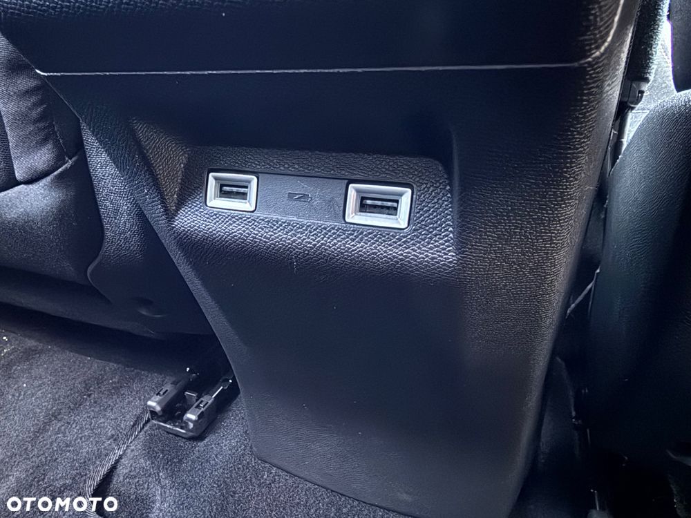 DS Automobiles DS 7 Crossback - 30