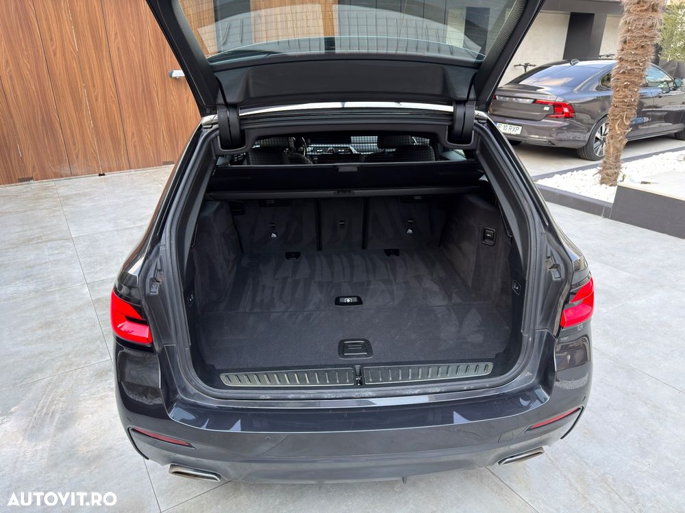 BMW Seria 5 520d Aut. M Sport Edition - 11
