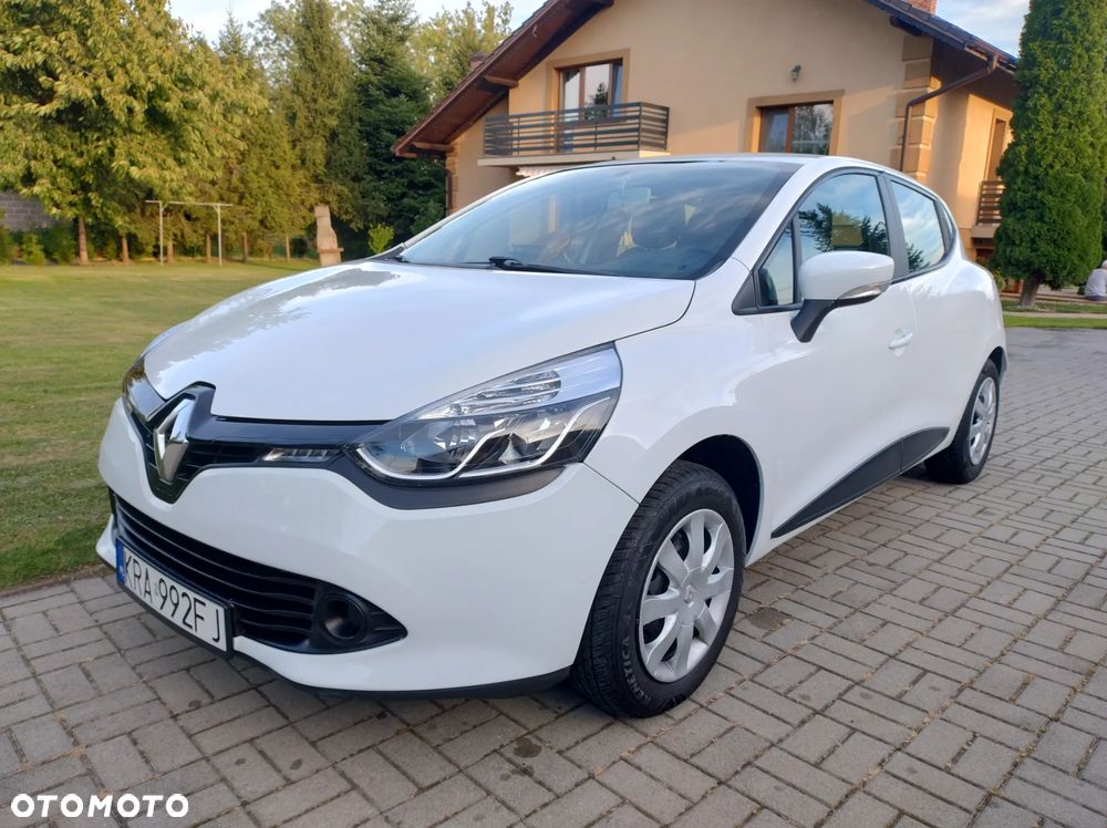 Renault Clio 1.2 16V 75 Life - 2