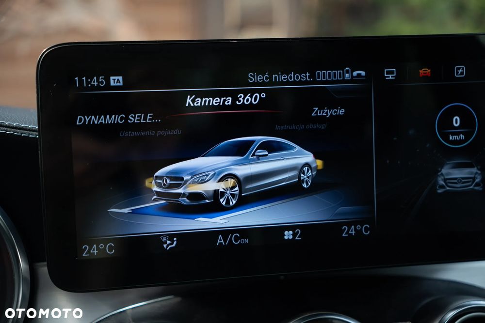 Mercedes-Benz Klasa C 200 4-Matic 9G-Tronic - 33