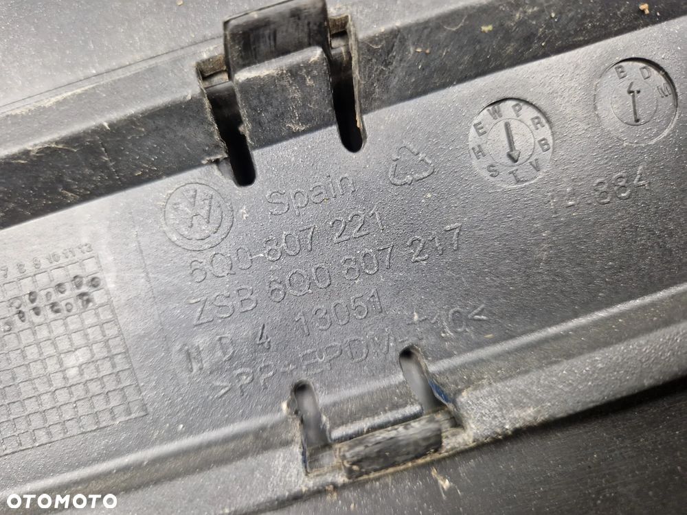 Zderzak przód przedni VW POLO OKULAR 2002-2005 - 9