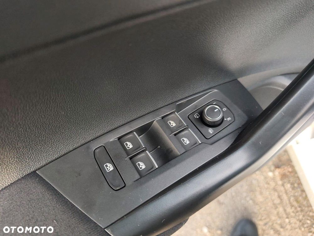 Volkswagen Taigo 1.5 TSI ACT R-Line Plus DSG - 26