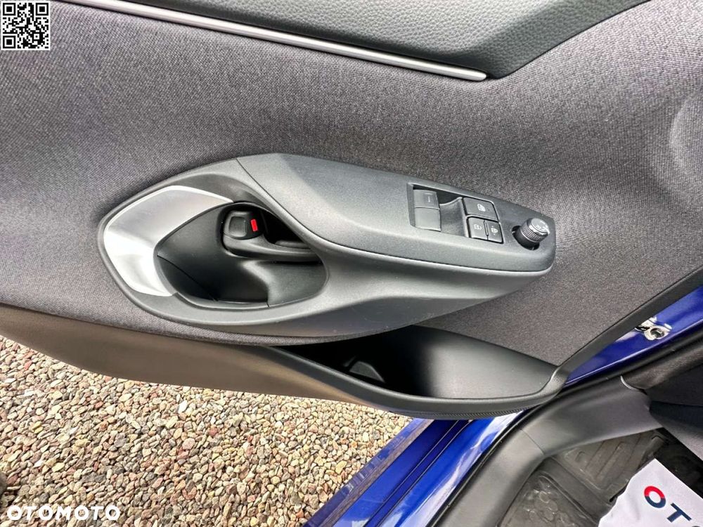 Toyota Yaris - 10