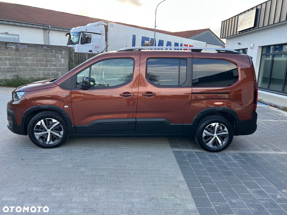 Peugeot Rifter - 19