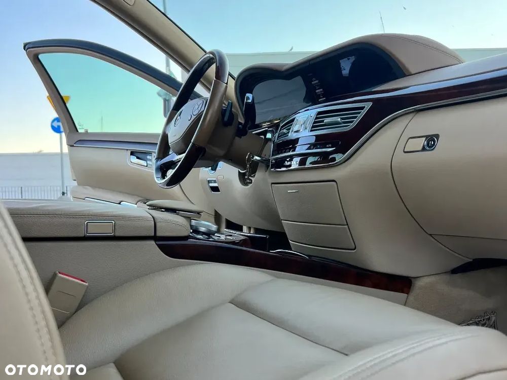 Mercedes-Benz Klasa S 350 CDI 4-Matic BlueEff - 33