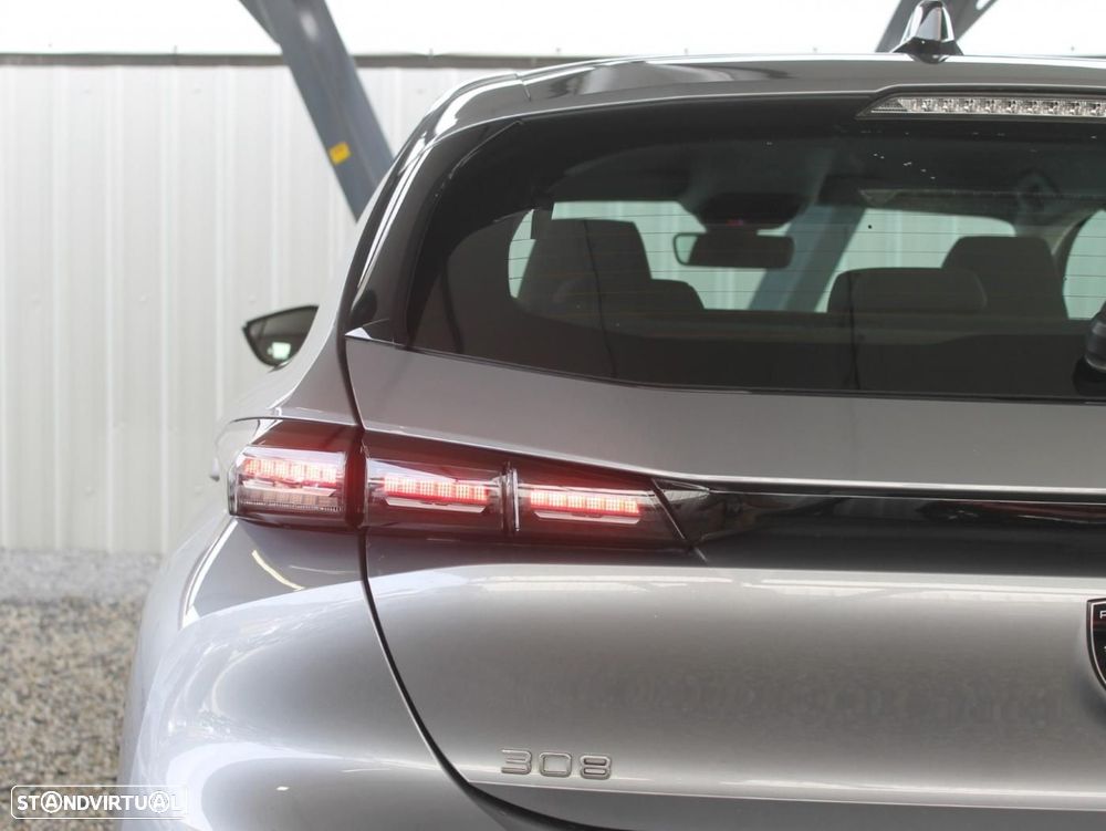 Peugeot 308 1.5 BlueHDi Active Pack EAT8 - 42